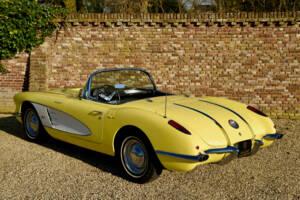 Image 31/50 of Chevrolet Corvette (1958)