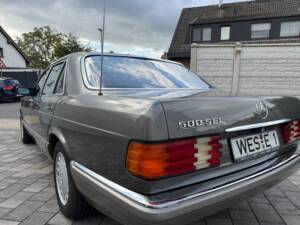 Bild 44/57 von Mercedes-Benz 500 SEL (1982)
