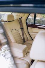 Image 13/24 of Bentley Arnage Red Label (2000)