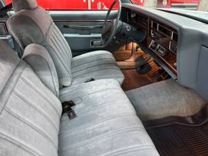 Imagen 41/64 de Oldsmobile Delta 88 Royale (1979)
