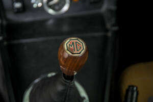 Imagen 28/50 de MG MGB GT V8 (1975)