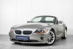 Imagen 3/50 de BMW Z4 2.2i (2004)
