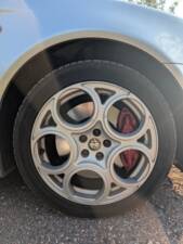 Image 23/111 of Alfa Romeo 147 3.2 GTA (2002)