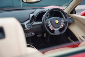 Bild 12/50 von Ferrari 458 Spider (2013)