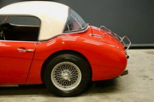 Image 12/50 of Austin-Healey 3000 Mk II (BN7) (1962)