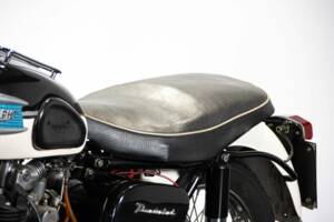 Image 46/50 of Triumph 6T Thunderbird (1959)