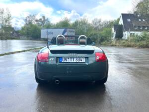 Bild 12/23 von Audi TT 1.8 T (2001)