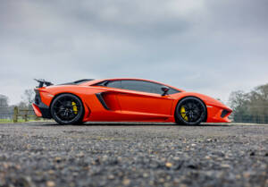 Image 12/47 de Lamborghini Aventador LP 700-4 (2013)