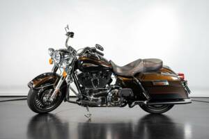 Bild 1/50 von Harley-Davidson DUMMY (2013)