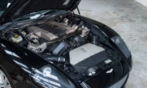 Image 5/50 de Aston Martin V12 Vanquish (2004)