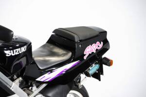 Afbeelding 34/45 van Suzuki RGV 250 Gamma (1992)