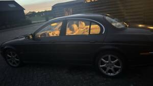 Image 5/8 de Jaguar S-Type 4.0 V8 (2000)