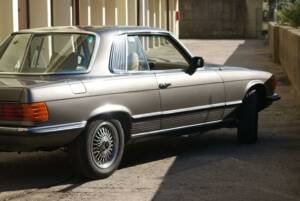Image 37/50 de Mercedes-Benz 280 SLC (1976)