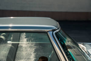 Image 54/99 of Mercedes-Benz 280 SL (1971)