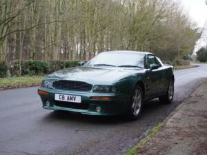 Image 3/19 of Aston Martin V8 Coupé (1996)