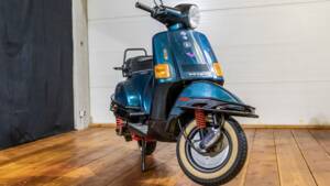 Image 4/11 de Piaggio Vespa Cosa 125 (1989)