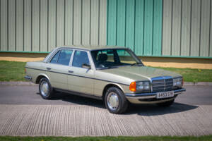 Bild 1/29 von Mercedes-Benz 280 E (1983)