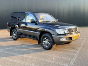 Image 5/32 of Lexus LX 470 (2003)