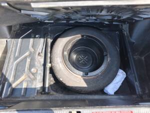 Image 14/22 of Mercedes-Benz 190 E 1.8 (1990)