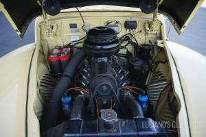 Image 38/50 of Lincoln Zephyr (1947)