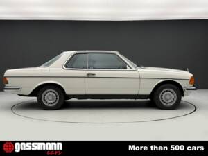 Bild 4/15 von Mercedes-Benz 280 C (1978)
