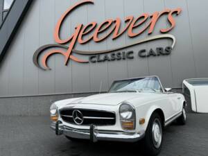 Image 5/50 of Mercedes-Benz 280 SL (1969)