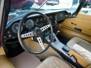 Image 6/15 de Jaguar Type E V12 (1972)