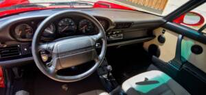 Image 25/30 of Porsche 911 Carrera 2 (1992)