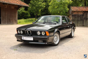 Bild 1/99 von BMW M 635 CSi (1988)