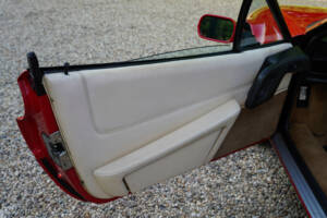 Image 42/50 of Ferrari 328 GTS (1986)