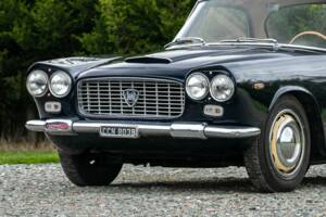 Bild 8/37 von Lancia Flaminia GTL 2.8 3C Touring (1964)
