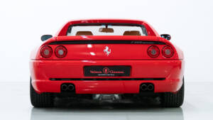 Bild 6/39 von Ferrari F 355 Berlinetta (1997)