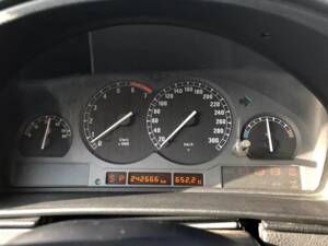 Imagen 4/6 de BMW 850Ci (1992)