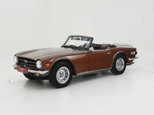 Image 1/15 of Triumph TR 6 (1975)