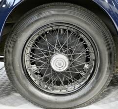 Obraz 50/50 pojazdu Rolls-Royce 20/25 HP Sport Saloon (1934)