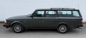 Image 3/54 of Volvo 245 GL (1990)