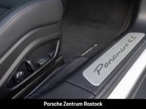 Bild 21/31 von Porsche Panamera 4S E-Hybrid (2025)