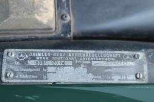 Image 41/50 of Mercedes-Benz 180 D (1958)