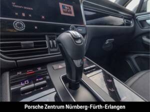 Bild 43/49 von Porsche Macan S (2022)