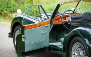 Afbeelding 15/59 van Jaguar XK 140 SE DHC (1955)