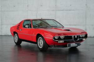 Image 22/50 of Alfa Romeo Montreal (1973)