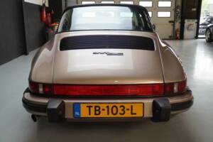Immagine 40/50 di Porsche 911 SC 3.0 (1982)