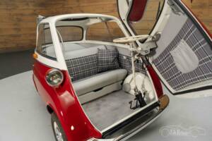 Image 16/20 of BMW Isetta 250 (1957)