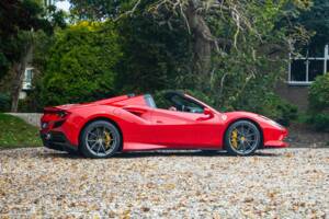 Bild 6/43 von Ferrari F8 Spider (2020)