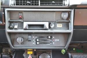 Immagine 28/49 di Mercedes-Benz 230 GE (lang) (1991)