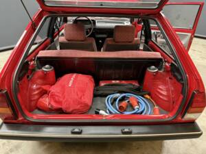 Bild 36/40 von Volkswagen Polo II Coupe 1.0 (1988)