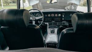 Bild 59/81 von Jaguar E-Type V12 (2+2) (1971)