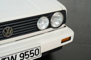 Image 28/50 of Volkswagen Golf Mk I Convertible 1.8 (1989)