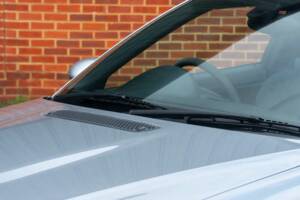 Image 37/50 of BMW M3 (2005)