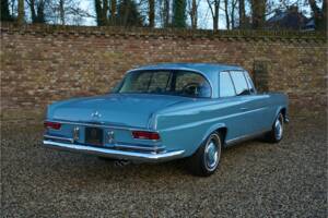 Bild 22/50 von Mercedes-Benz 250 SE (1967)